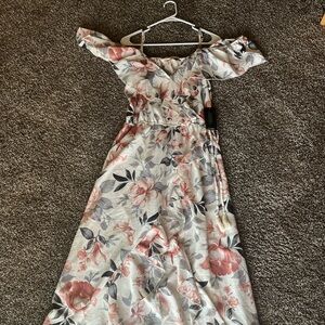 Floral Blush dress, size L, new with tags, never worn